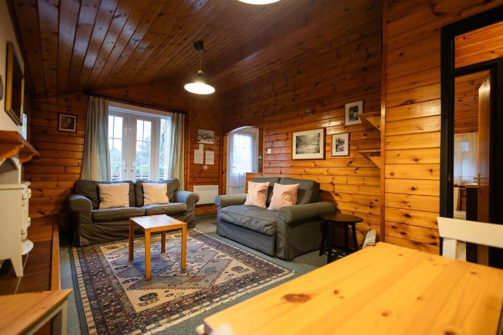 Cozy Norwegian Style Log Cabin In Rural Snowdonia - 2 Bedrooms & Parking By Seren Short Stays Ffestiniog ภายนอก รูปภาพ